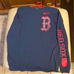 Nike long sleeve shirt